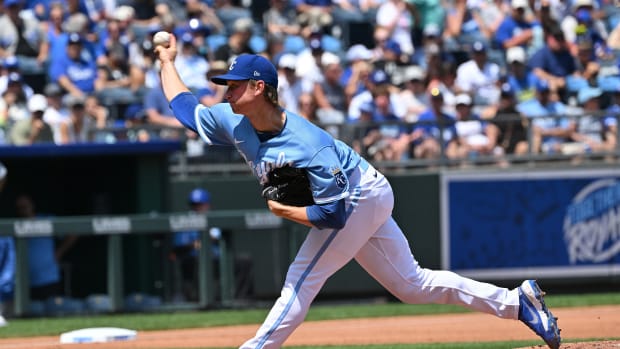 Aug 14, 2022; Kansas City, Missouri, USA; Kansas City Royals starting pitcher Brady Singer (51) delivers a pitch during the second inning against the Los Angeles Dodgers at Kauffman Stadium. Mandatory Credit: Peter Aiken-USA TODAY Sports